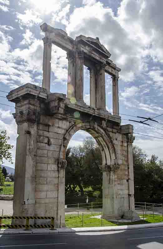110 - Grecia - Atenas - Puerta de Adriano